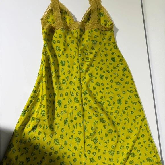 Betsey Johnson x Urban Outfitters Y2K Yellow Floral Lace Slip Dress XS - Picture 5 of 5